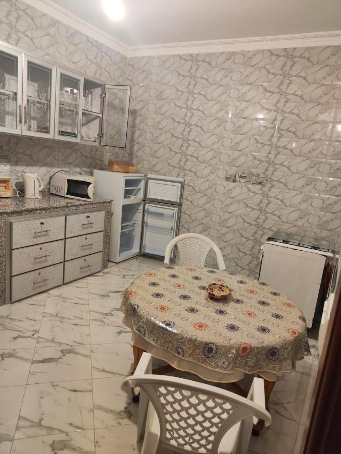 Neuf Proprete Et Hygiene Irreprochable Proche Des Bus Ctm - 4 Em Etage Face Terrasse Tangier